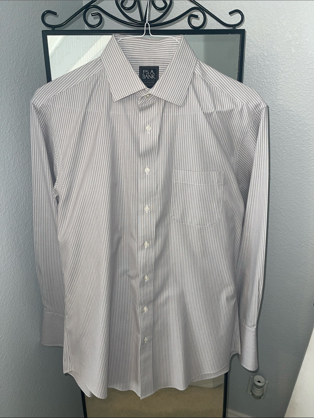 Jos. A. Bank Traveler Men's Shirt with Thin Gray/White/Red Pinstripes